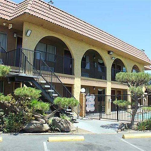 Motel 6-Fresno, Ca Εξωτερικό φωτογραφία